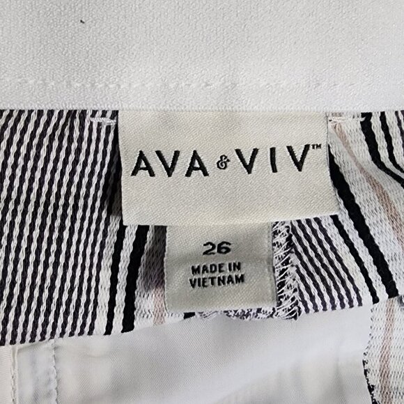 NWT AVA & VIV Black White Plaid High Rise Ankle Pants Womens Plus Size 26 - Picture 3 of 6